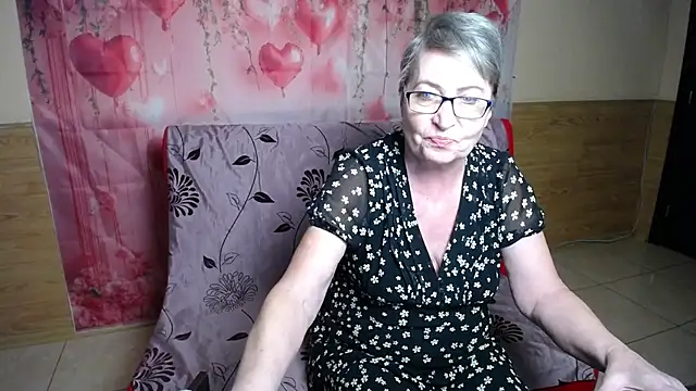 OlgaLuck online show from March 13, 9:43 am