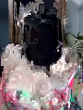 Honeygirl100 online show from December 13, 8:37 pm