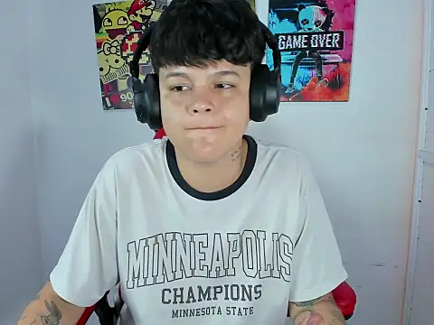  ian sweet online show from January 8, 11:25 am