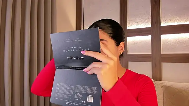 SarhaVega online show from January 16, 1:40 pm