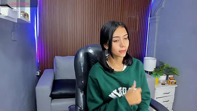 Gemma19  online show from January 17, 12:51 am