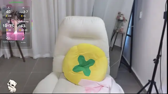 cat cat- online show from January 8, 1:31 am