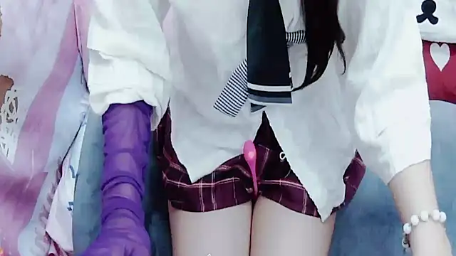 Alice-Hot88 online show from March 12, 9:01 am