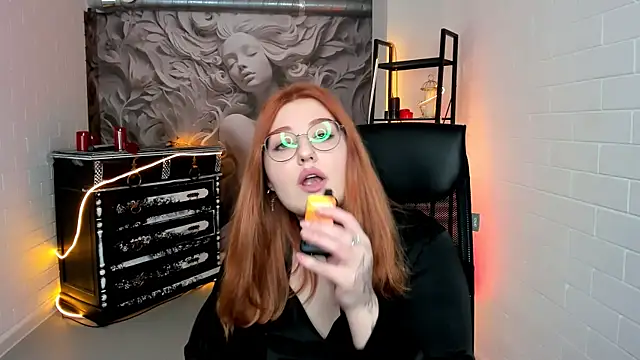 StaceyJensen online show from November 22, 2:53 pm