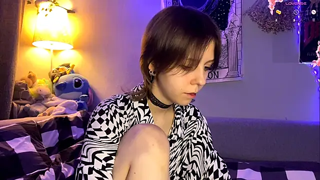 FairyLuna online show from November 27, 8:01 pm