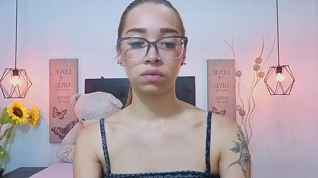 Antonella mc online show from June 19, 12:19 pm