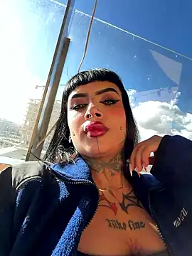 Ink Nikki online show from January 17, 9:22 pm