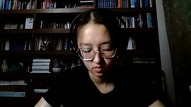 LinaClous online show from March 7, 2:57 pm