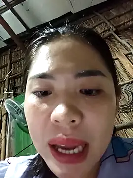Lin-kute98 online show from April 29, 10:15 pm