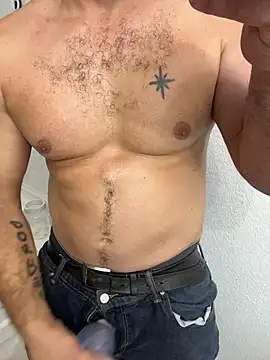 2addictivelyhorny online show from July 23, 11:07 am