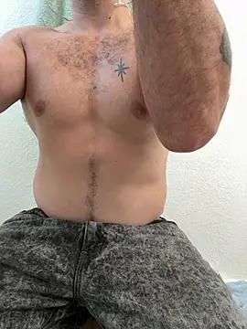 2addictivelyhorny online show from July 5, 5:29 pm