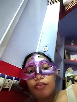 aarti03fb online show from June 24, 6:07 pm
