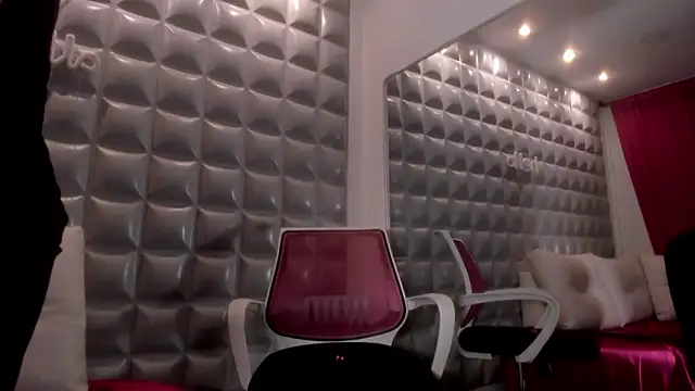 sol-angel online show from March 12, 5:04 pm