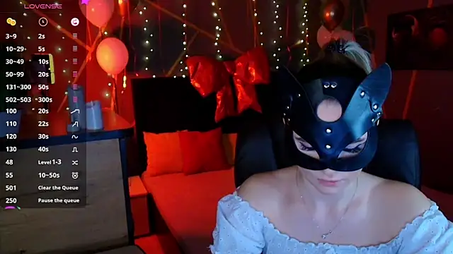  Sweet  Cat  online show from February 20, 1:34 pm