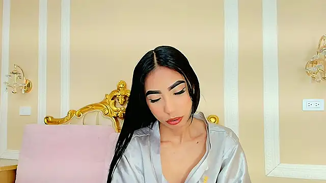 HallieStone online show from January 14, 1:27 pm