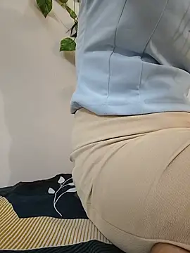 Sexolinaa online show from May 21, 7:39 am