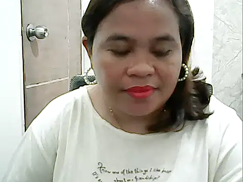 cutechubby online show from March 11, 12:37 am