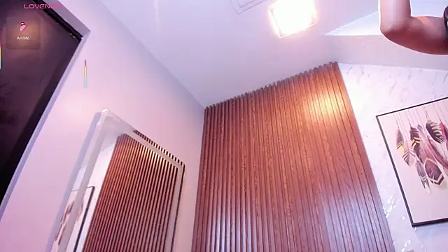 LolyYunno online show from December 18, 3:44 am