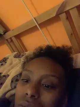    Hannah    online show from November 27, 2:42 pm