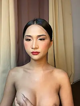 Diannellove online show from July 18, 5:48 pm