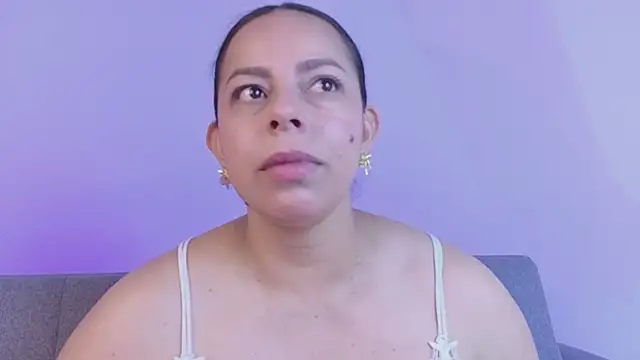 jimena chic1 online show from July 20, 6:08 pm