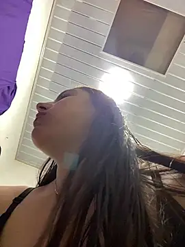 Emily milk 1 online show from February 6, 1:25 pm