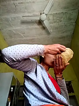 Janki cute online show from January 19, 7:48 am