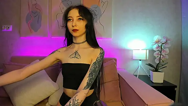 Ellen Hops online show from February 24, 8:46 am