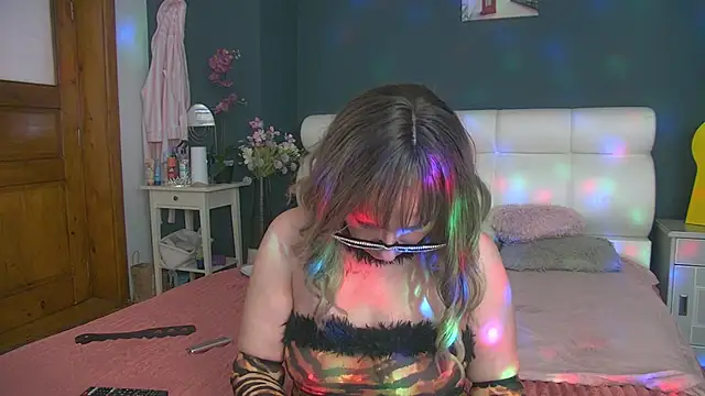 Cougar Milff online show from May 3, 4:10 pm
