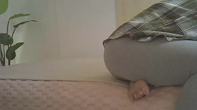 kyono-iyashi online show from January 14, 2:44 pm