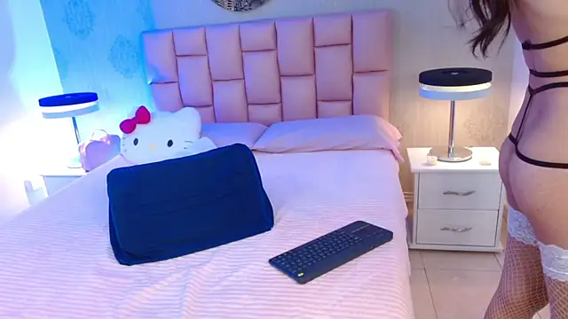 IsabelleDaza online show from June 16, 12:28 pm