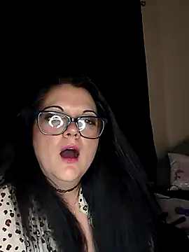 Hot ScotchXX online show from January 17, 6:59 pm