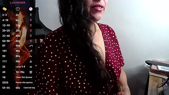 Whisperingfire online show from July 20, 12:51 pm