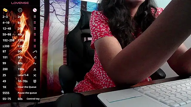 Whisperingfire online show from June 11, 2:47 pm