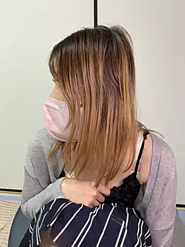 karin0720 online show from August 9, 9:57 am