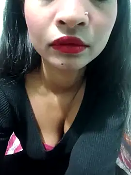 Zoyaa-Zubair online show from February 4, 6:11 pm