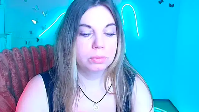 Amanda Swannn online show from February 28, 6:57 am