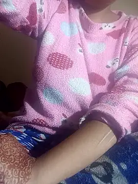 Your pinki 19 online show from January 18, 10:44 am