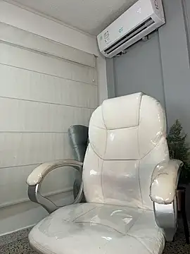 AnnaJaimes online show from July 12, 9:48 pm
