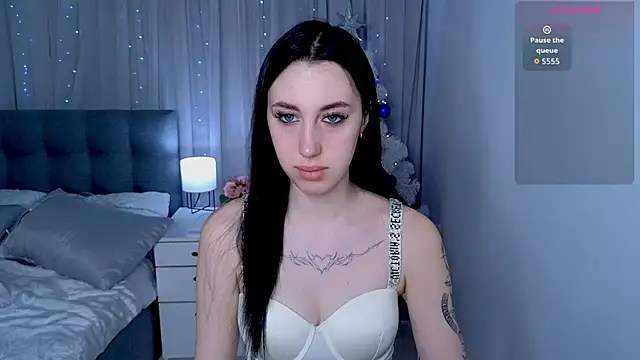 Miss  Linn online show from December 16, 7:25 am