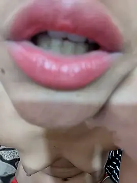 Sweet Sexyy online show from April 1, 5:41 am