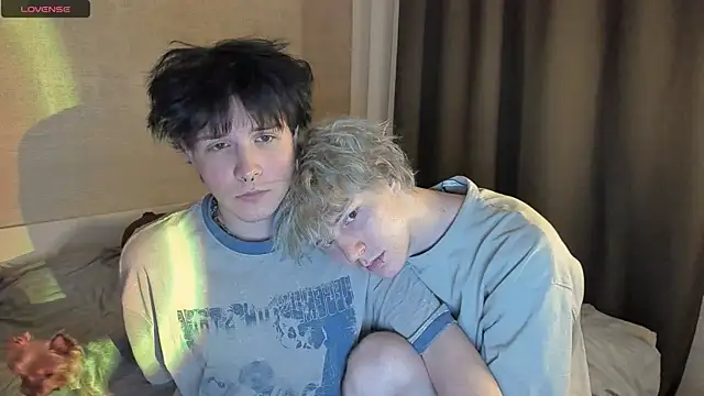 miya meow miku online show from December 20, 6:01 pm