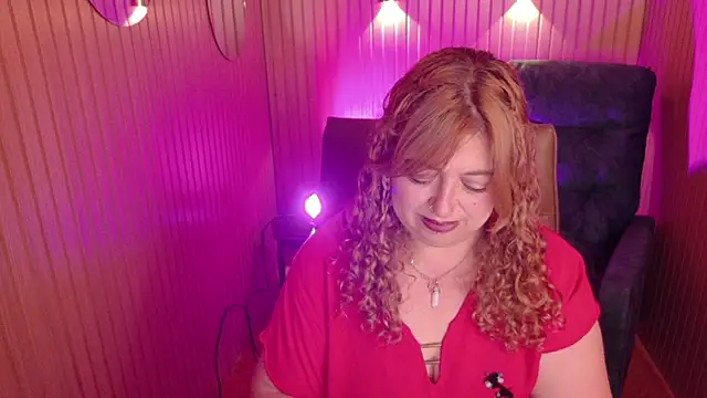 MilfArlet online show from February 21, 1:56 pm