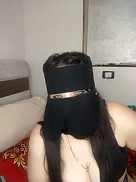 lolotheone online show from February 4, 12:35 am