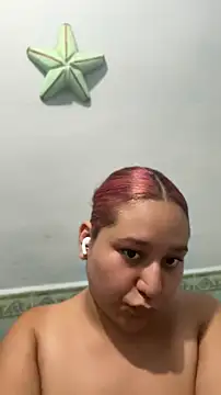 Kittysweet2001 online show from May 16, 5:32 am