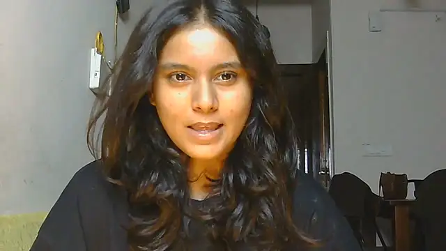 Piyyuu online show from August 3, 1:39 pm