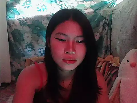 Allysonxx05 online show from January 18, 1:13 am