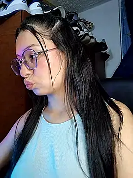 Gwen Sweet online show from January 17, 12:51 am