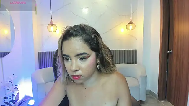 alana martiins online show from April 27, 7:55 pm
