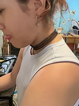 dakota021 online show from February 6, 5:16 pm